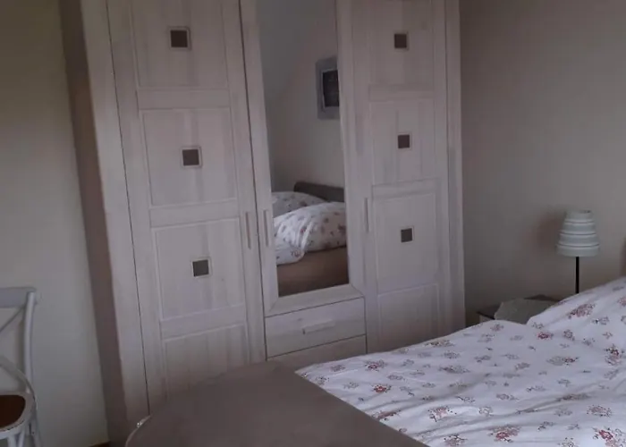 Am Dorfteich アパート フェーマルン