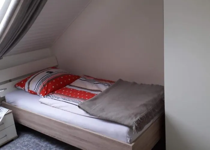 Am Dorfteich * フェーマルン